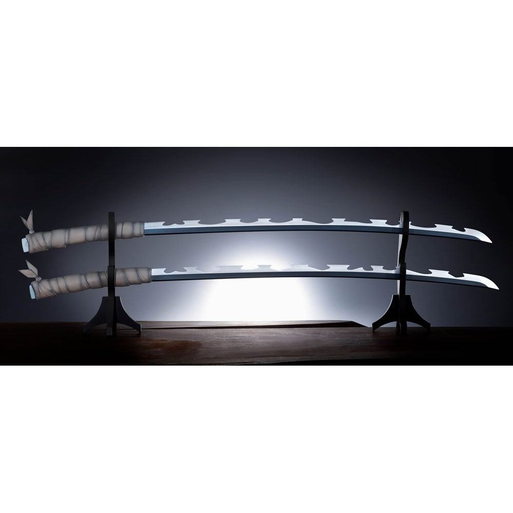 Demon Slayer: Kimetsu no Yaiba Proplica Replicas 1/1 Nichirin Swords (Inosuke Hashibira) 93cm - Scale Statue - Bandai Tamashii Nations - Hobby Figures UK