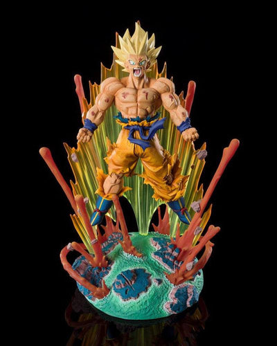 Dragon Ball Z FiguartsZERO PVC Statue (Extra Battle) Super Saiyan Son Goku -Are You Talking About Krillin?!!!!!- 27cm - Scale Statue - Bandai Tamashii Nations - Hobby Figures UK