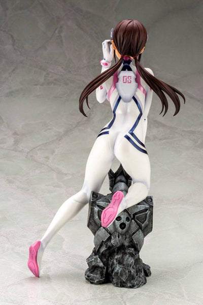 Evangelion 4 PVC Statue 1/6 Mari Makinami Illustrious White Plugsuit Ver. 24cm - Scale Statue - Kotobukiya - Hobby Figures UK