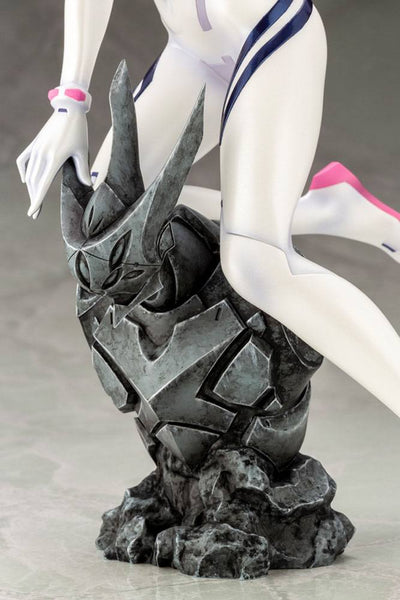 Evangelion 4 PVC Statue 1/6 Mari Makinami Illustrious White Plugsuit Ver. 24cm - Scale Statue - Kotobukiya - Hobby Figures UK