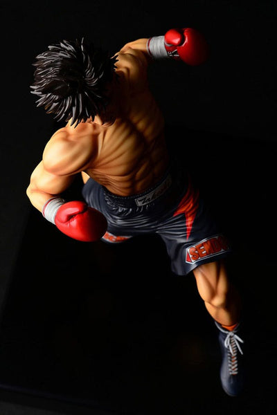 Hajime no Ippo PVC Statue 1/6 Takeshi Sendou Finish Blow 29cm - Scale Statue - Orca Toys - Hobby Figures UK