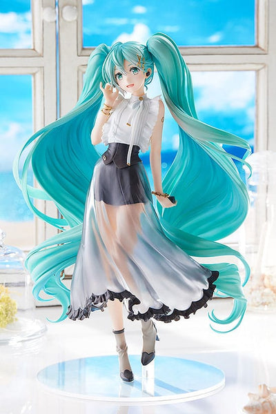 Hatsune Miku Characters PVC Statue 1/6 Hatsune Miku: NT Style Casual Wear Ver. 28cm - Scale Statue - Good Smile Company - Hobby Figures UK