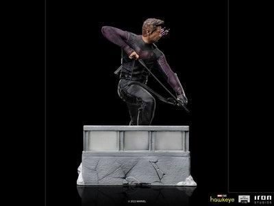 Hawkeye BDS Art Scale Statue 1/10 Clint Barton 19cm - Scale Statue - Iron Studios - Hobby Figures UK