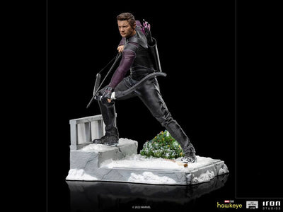 Hawkeye BDS Art Scale Statue 1/10 Clint Barton 19cm - Scale Statue - Iron Studios - Hobby Figures UK
