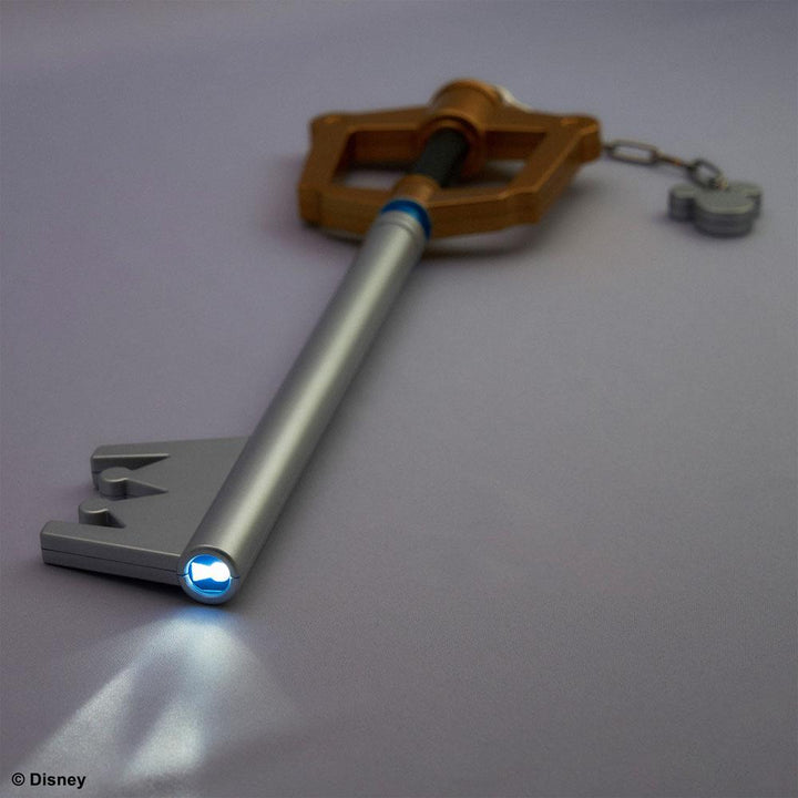 ゲームキャラクター KINGDOM HEARTS MASTER ARMS KINGDOM KEY Kingdom Hearts Master Arms Keyblade Key 7 (inch) Diecast Replica