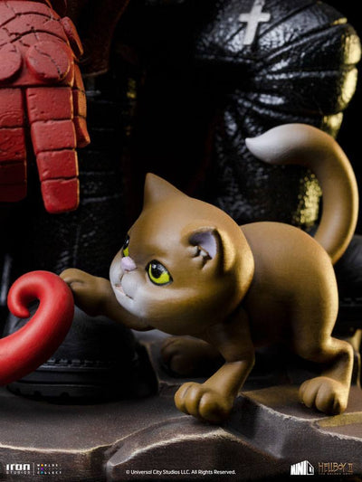 Hellboy II Golden Army Mini Co. PVC Figure Hellboy 15cm - Mini Figures - Iron Studios - Hobby Figures UK
