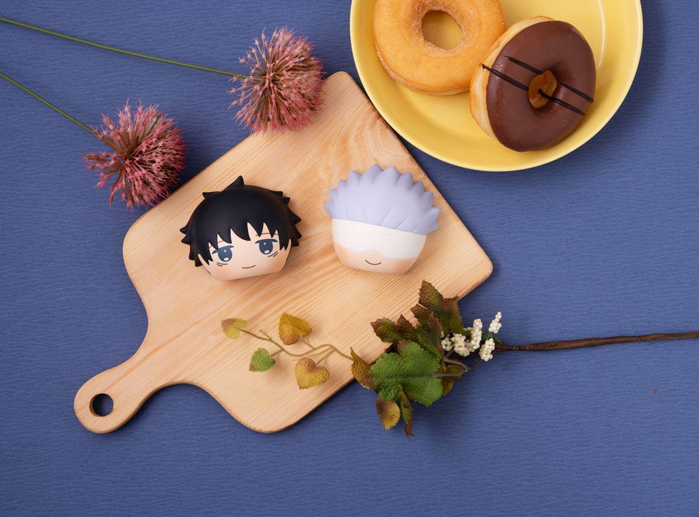 Jujutsu Kaisen Fluffy Squeeze Bread Anti-Stress Figures 8 cm Assortment Movie Version - Mini Figures - Megahouse - Hobby Figures UK