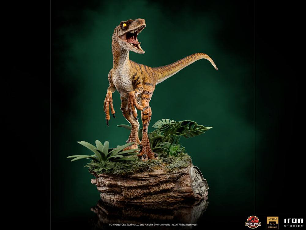 Jurassic World The Lost World Deluxe Art Scale Statue 1/10 Velociraptor 18cm - Scale Statue - Iron Studios - Hobby Figures UK