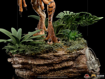 Jurassic World The Lost World Deluxe Art Scale Statue 1/10 Velociraptor 18cm - Scale Statue - Iron Studios - Hobby Figures UK