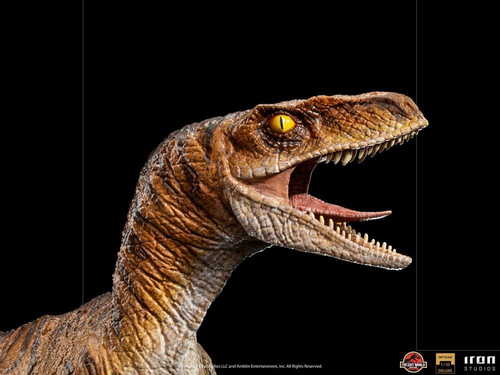 Jurassic World The Lost World Deluxe Art Scale Statue 1/10 Velociraptor 18cm - Scale Statue - Iron Studios - Hobby Figures UK