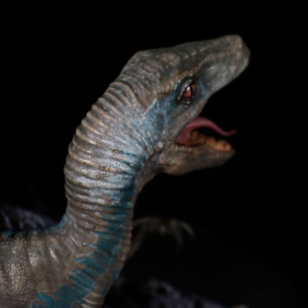 Jurassic World Bust Blue Limited Edition 15cm - Scale Statue - FaNaTtik - Hobby Figures UK