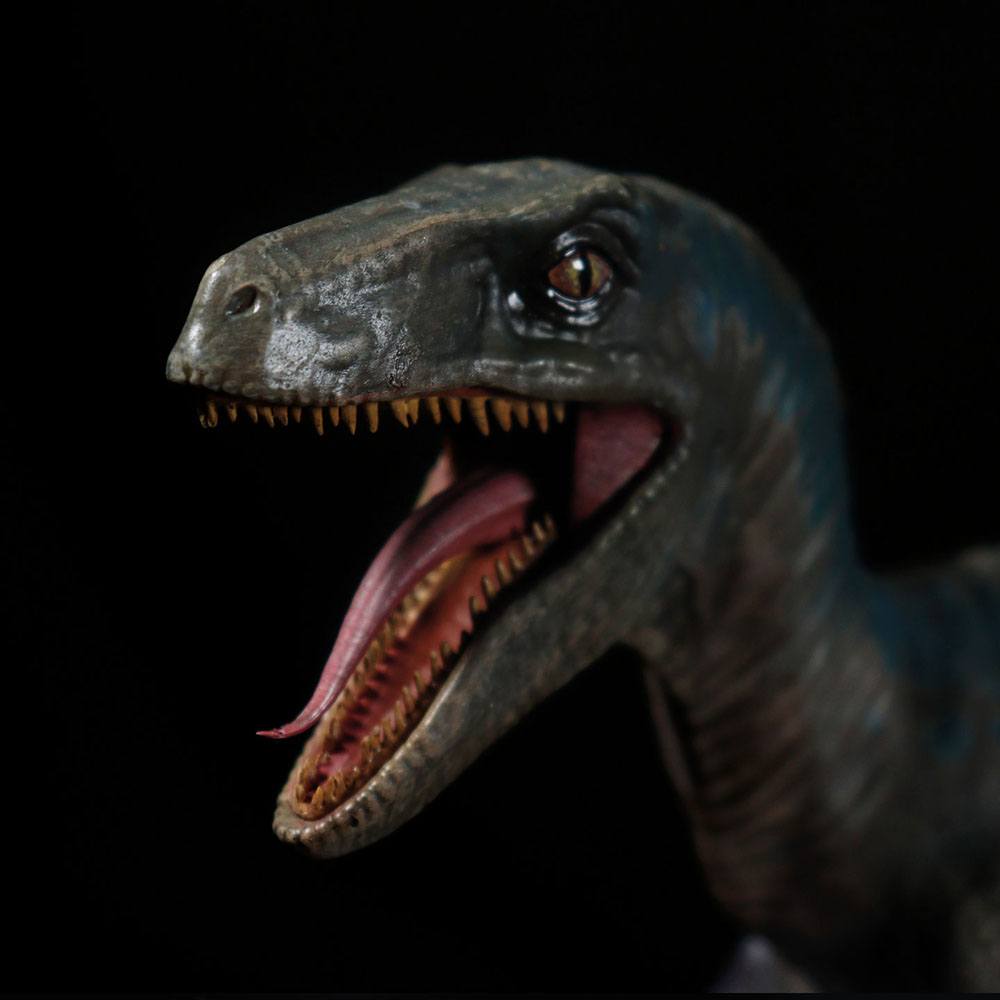 Jurassic World Bust Blue Limited Edition 15cm - Scale Statue - FaNaTtik - Hobby Figures UK