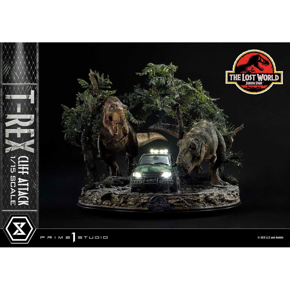 Jurassic World: The Lost World Statue 1/15 T-Rex Cliff Attack 53cm - Scale Statue - Prime 1 Studio - Hobby Figures UK