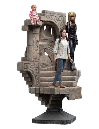 Labyrinth Statue 1/6 Sarah & Jareth in the Illusionary Maze 57cm - Scale Statue - Weta Workshop - Hobby Figures UK