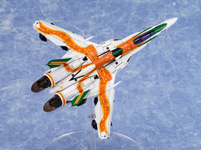 Macross Frontier Plastic Model Kit VF-25F Messiah Ranka Lee Macross 40th Anniversary 22cm - Model Kit - Aoshima - Hobby Figures UK