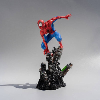 Marvel Comics Amazing Art Statue 1/10 Amazing Spider-Man 22cm - Scale Statue - Semic - Hobby Figures UK
