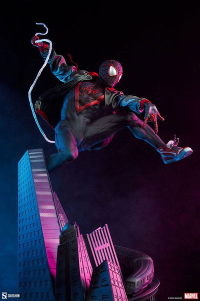 Marvel Premium Format Statue Miles Morales 60cm - Scale Statue - Sideshow Collectibles - Hobby Figures UK