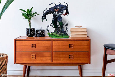Marvel Premium Format Statue Venom 59cm - Scale Statue - Sideshow Collectibles - Hobby Figures UK
