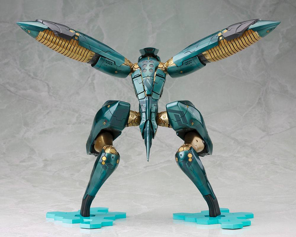 Metal Gear Solid 4 Plastic Model Kit 1/100 Metal Gear Ray 21cm - Model Kit - Kotobukiya - Hobby Figures UK