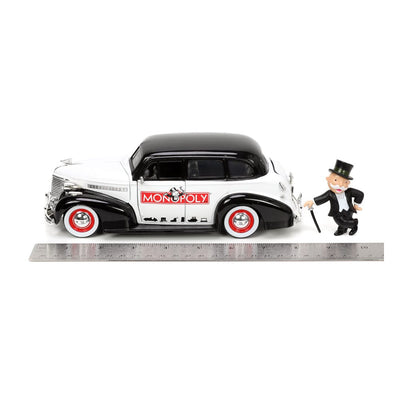 Monopoly Hollywood Rides Diecast Model 1/24 1939 Chevrolet Master Deluxe with Monopoly Figure - Action Figures - Jada Toys - Hobby Figures UK