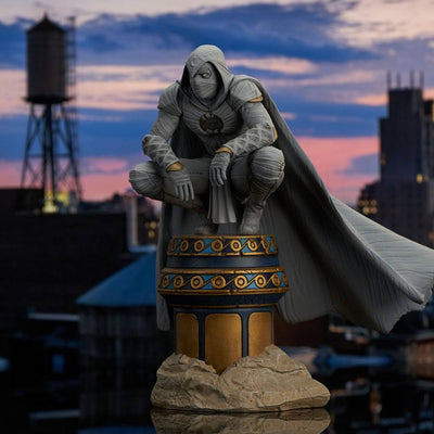 Moon Knight Marvel TV Gallery PVC Statue Moon Knight 25cm - Scale Statue - Diamond Select - Hobby Figures UK
