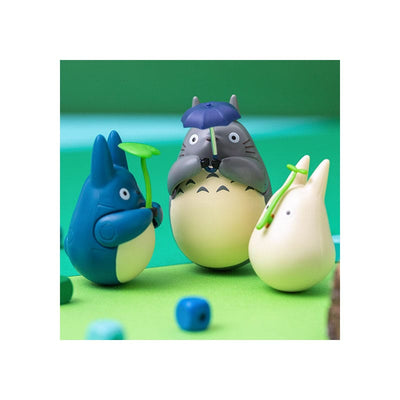 My Neighbor Totoro Round Bottomed Figurine Small Totoro with leaf 5cm - Scale Statue - Semic - Hobby Figures UK