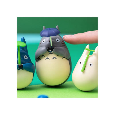 My Neighbor Totoro Round Bottomed Figurine Small Totoro with leaf 5cm - Scale Statue - Semic - Hobby Figures UK