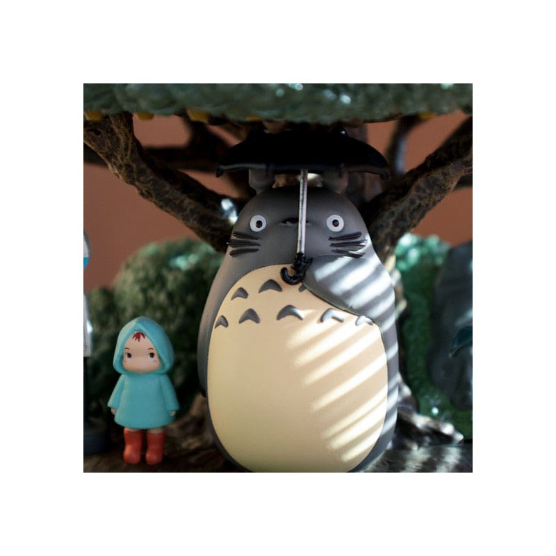 My Neighbor Totoro Statue Magnet Water Garden Kasajuku 24cm - Scale Statue - Semic - Hobby Figures UK