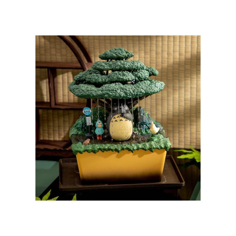 My Neighbor Totoro Statue Magnet Water Garden Kasajuku 24cm - Scale Statue - Semic - Hobby Figures UK