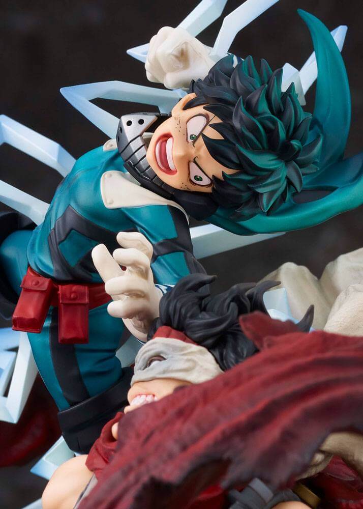My Hero Academia PVC Statue Izuku Midoriya vs. Stain 30cm - Scale Statue - Tomy - Hobby Figures UK