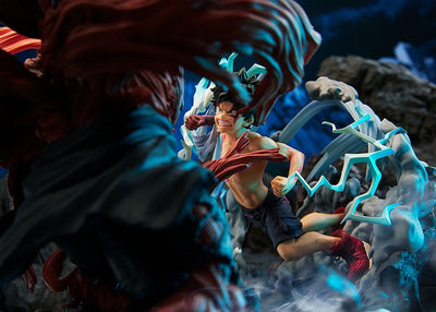 My Hero Academia Super Situation PVC Statue Izuku Midoriya vs. Muscular 30cm - Scale Statue - Tomy - Hobby Figures UK