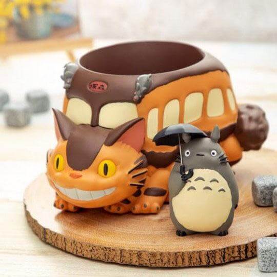My Neighbor Totoro Diorama / Storage Box Catbus & Totoro - Scale Statue - Semic - Hobby Figures UK