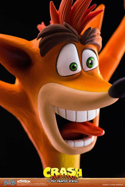 Crash Bandicoot N. Sane Trilogy PVC Statue Crash Bandicoot 23cm - Scale Statue - First 4 Figures - Hobby Figures UK