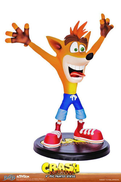 Crash Bandicoot N. Sane Trilogy PVC Statue Crash Bandicoot 23cm - Scale Statue - First 4 Figures - Hobby Figures UK