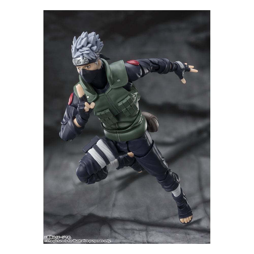 Naruto Shippuden S.H. Figuarts Action Figure Kakashi Hatake -The famed Sharingan Hero- 16cm - Action Figures - Bandai Tamashii Nations - Hobby Figures UK