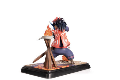 Okami Statue Oki (Human Form) 38cm - Scale Statue - First 4 Figures - Hobby Figures UK