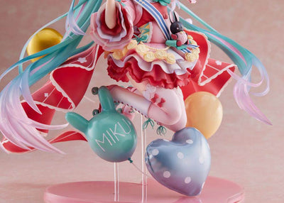 Miku Hatsune PVC Statue 1/7 Miku Hatsune Birthday 2021 (Pretty Rabbit Ver.) by Spiritale 21cm - Scale Statue - Square Enix - Hobby Figures UK