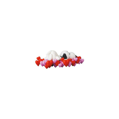 Peanuts UDF Series 13 Mini Figure Full of Heart Snoopy 5cm - Mini Figures - Medicom - Hobby Figures UK