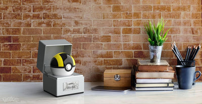Pokémon Diecast Replica Ultra Ball - Scale Statue - Wand Company - Hobby Figures UK