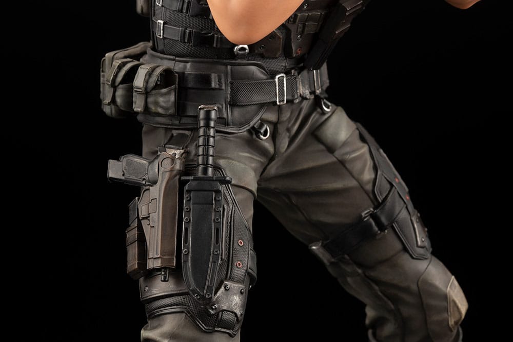 Resident Evil: Vendetta Statue 1/6 Chris Redfield 28cm - Scale Statue - Kotobukiya - Hobby Figures UK