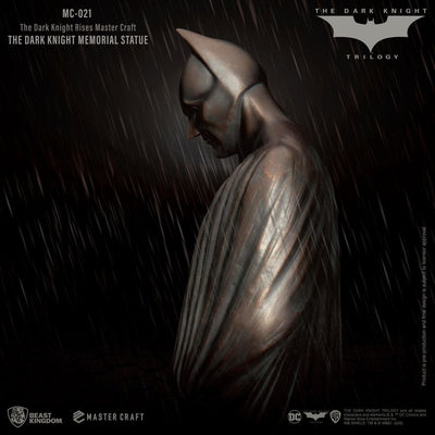 The Dark Knight Rises Master Craft Statue The Dark Knight Memorial Batman 45cm - Scale Statue - Beast Kingdom Toys - Hobby Figures UK