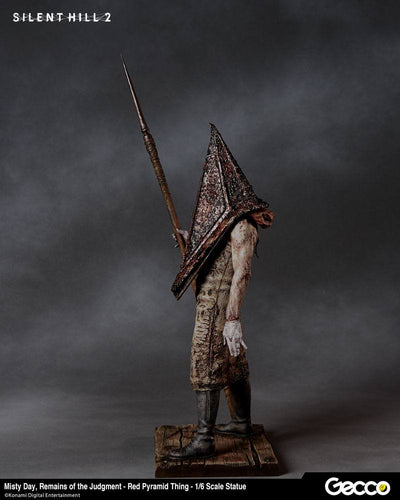 Silent Hill 2 Statue 1/6 Misty Day, Remains of Judgement - Red Pyramid Thing 34cm - Scale Statue - Gecco - Hobby Figures UK