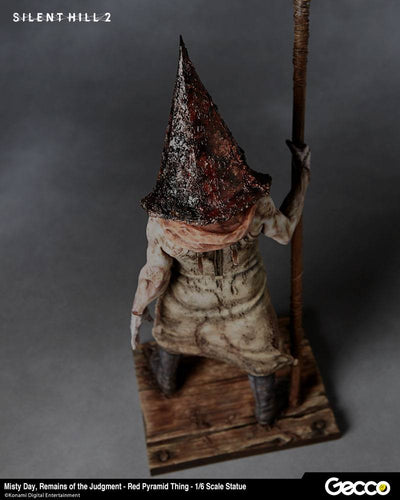 Silent Hill 2 Statue 1/6 Misty Day, Remains of Judgement - Red Pyramid Thing 34cm - Scale Statue - Gecco - Hobby Figures UK