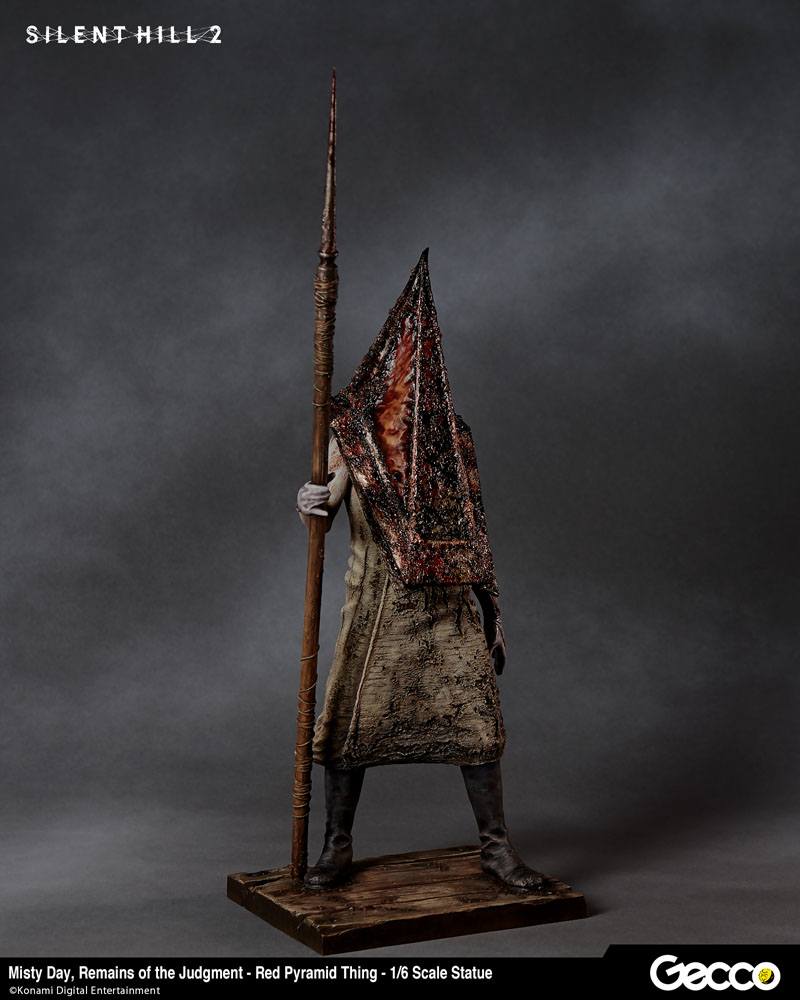 Silent Hill 2 Statue 1/6 Misty Day, Remains of Judgement - Red Pyramid Thing 34cm - Scale Statue - Gecco - Hobby Figures UK
