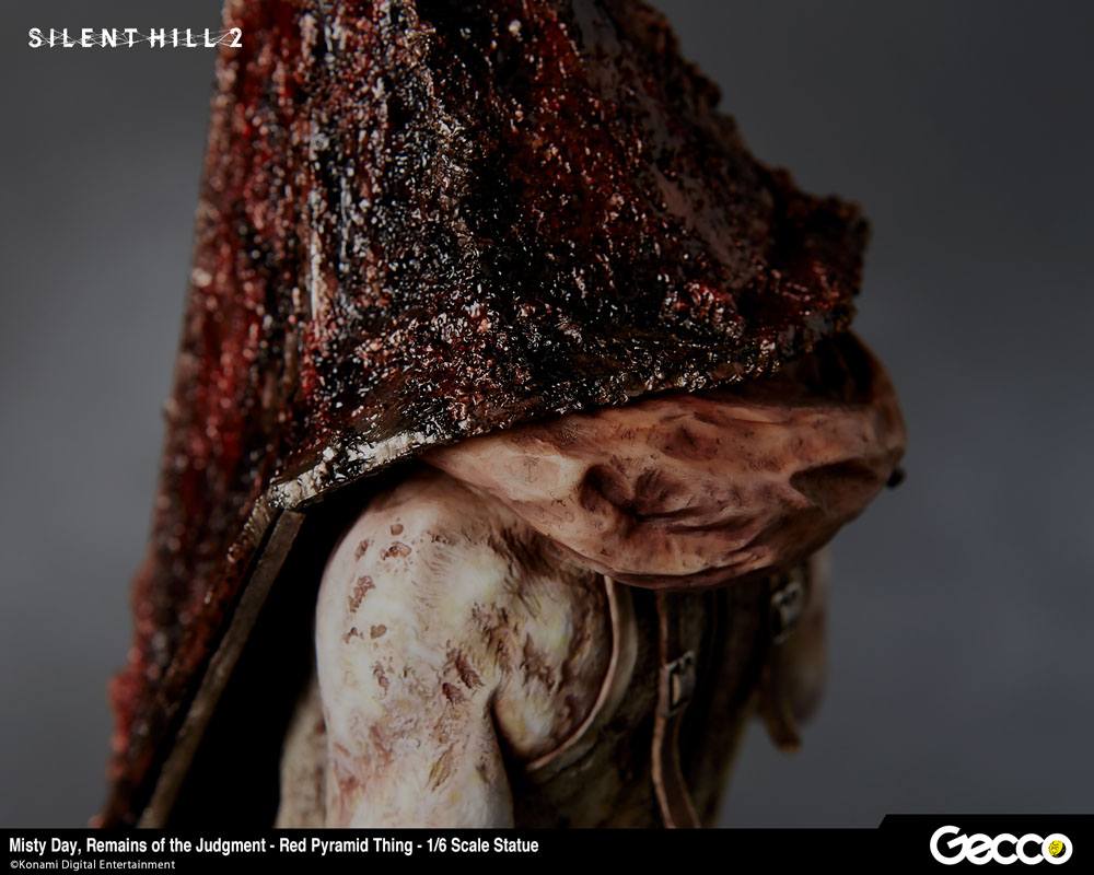 Silent Hill 2 Statue 1/6 Misty Day, Remains of Judgement - Red Pyramid Thing 34cm - Scale Statue - Gecco - Hobby Figures UK