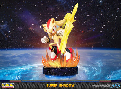 Sonic the Hedgehog Statue Super Shadow 50cm - Scale Statue - First 4 Figures - Hobby Figures UK