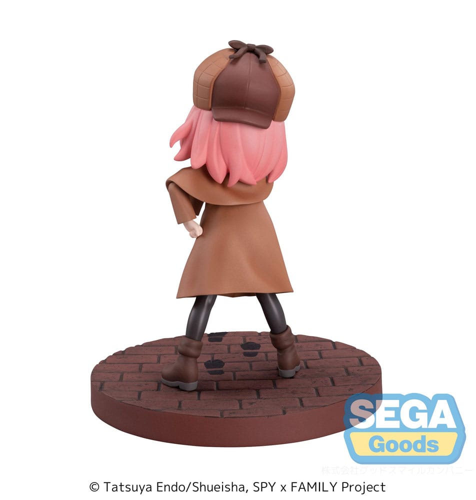 Spy x Family Luminasta PVC Statue Anya Forger Playing Detective 12cm - Scale Statue - Sega - Hobby Figures UK