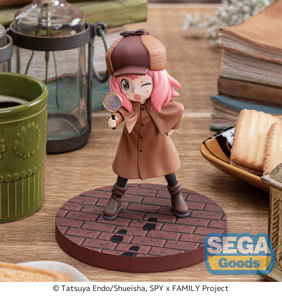 Spy x Family Luminasta PVC Statue Anya Forger Playing Detective 12cm - Scale Statue - Sega - Hobby Figures UK