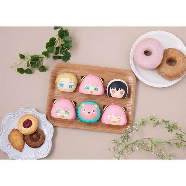 Spy x Family Fluffy Squeeze Bread Anti-Stress Figures 8cm 6-Set Assortment Vol. 1 - Mini Figures - Megahouse - Hobby Figures UK