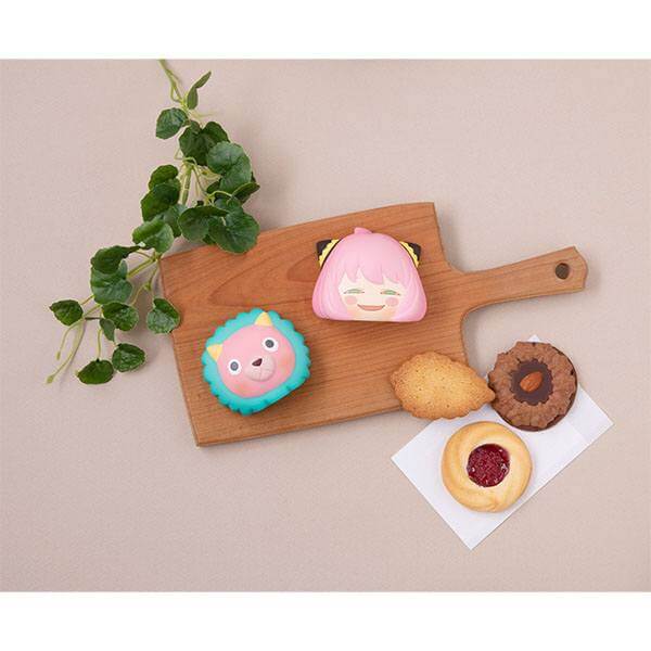 Spy x Family Fluffy Squeeze Bread Anti-Stress Figures 8cm 6-Set Assortment Vol. 1 - Mini Figures - Megahouse - Hobby Figures UK